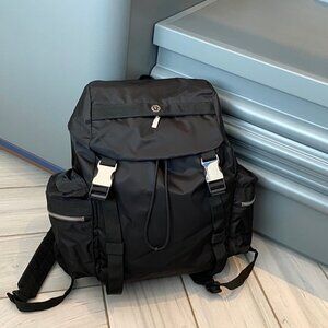 Lululemon Wunderlust Backpack  Mini 14L
